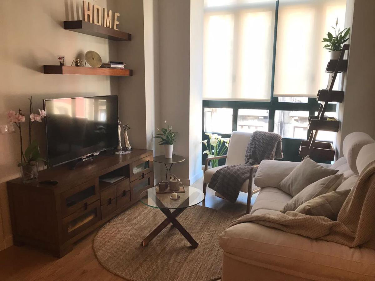 Apartamento Palacio Valdes, Centro Aviles, Con Parking Екстер'єр фото