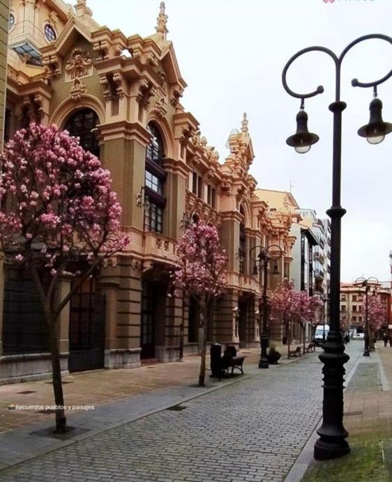Apartamento Palacio Valdes, Centro Aviles, Con Parking Екстер'єр фото